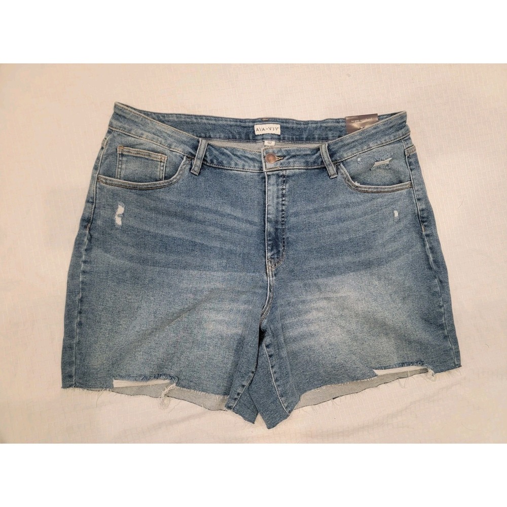 Ava & Viv Women's Plus 22W stretch jeans shorts: medium wash distressed NWT